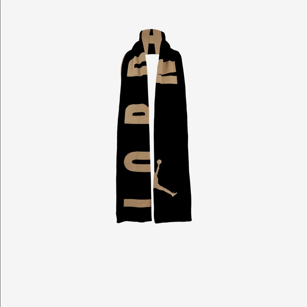 JORDAN Oversized Scarf